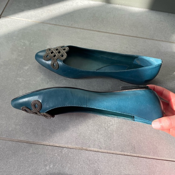 Diane Von Furstenberg Teal ballet Flats w micro chain gunmetal Embellishment 7 - Picture 4 of 16